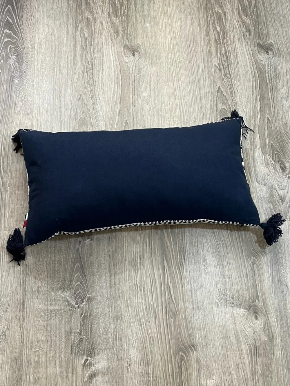 Tommy Hilfiger 27X14 Navy Blue White Feather Down Lumbar Bedroom Throw Pillow